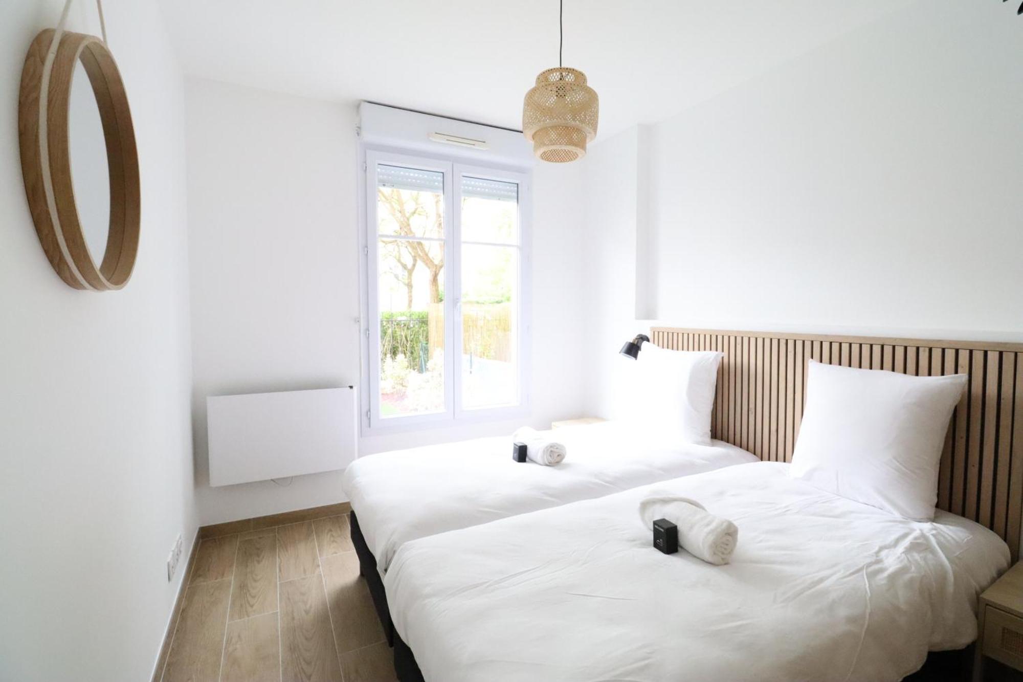 La Boheme By Plaza Apartment Serris Bagian luar foto