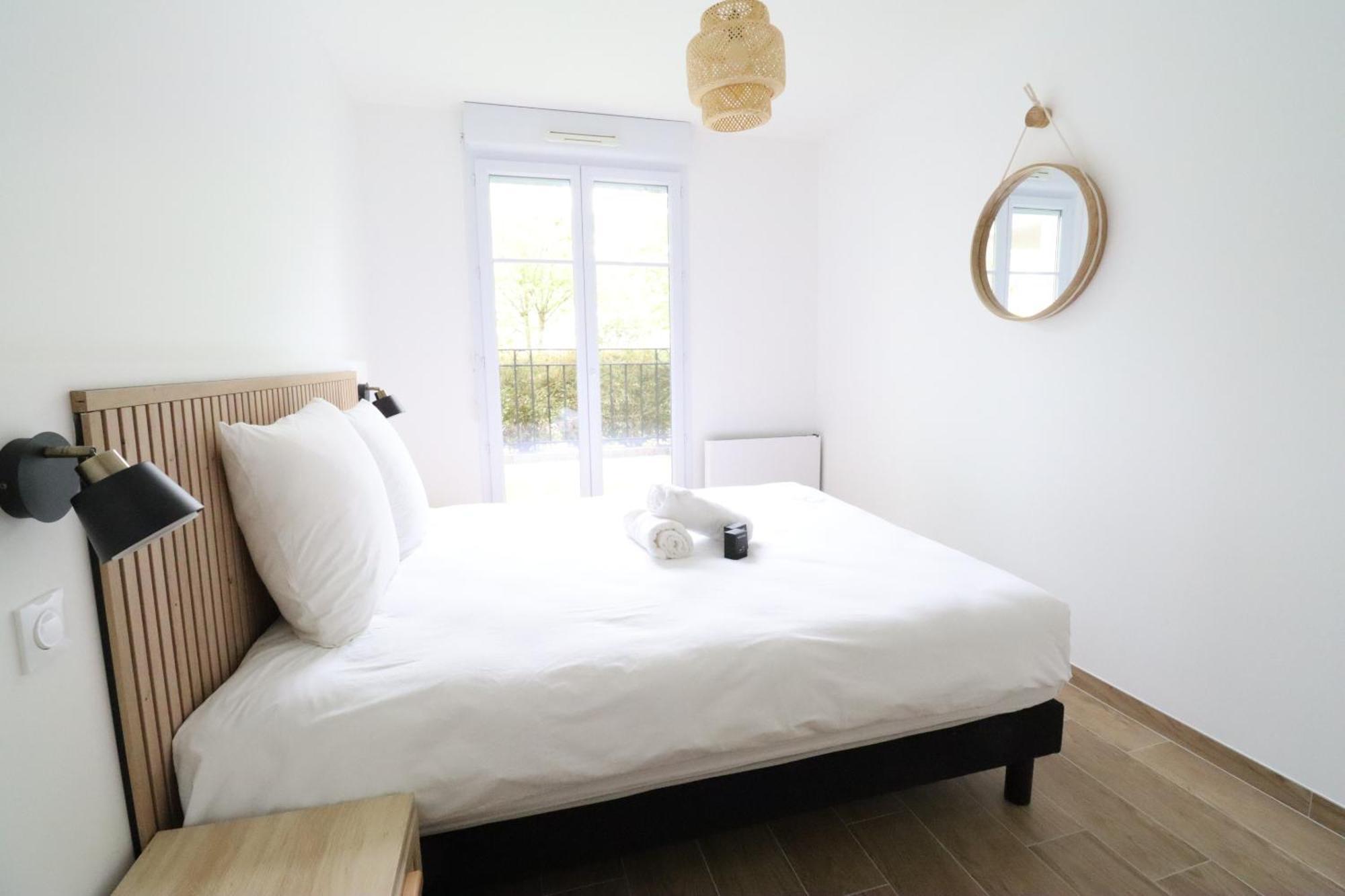 La Boheme By Plaza Apartment Serris Bagian luar foto