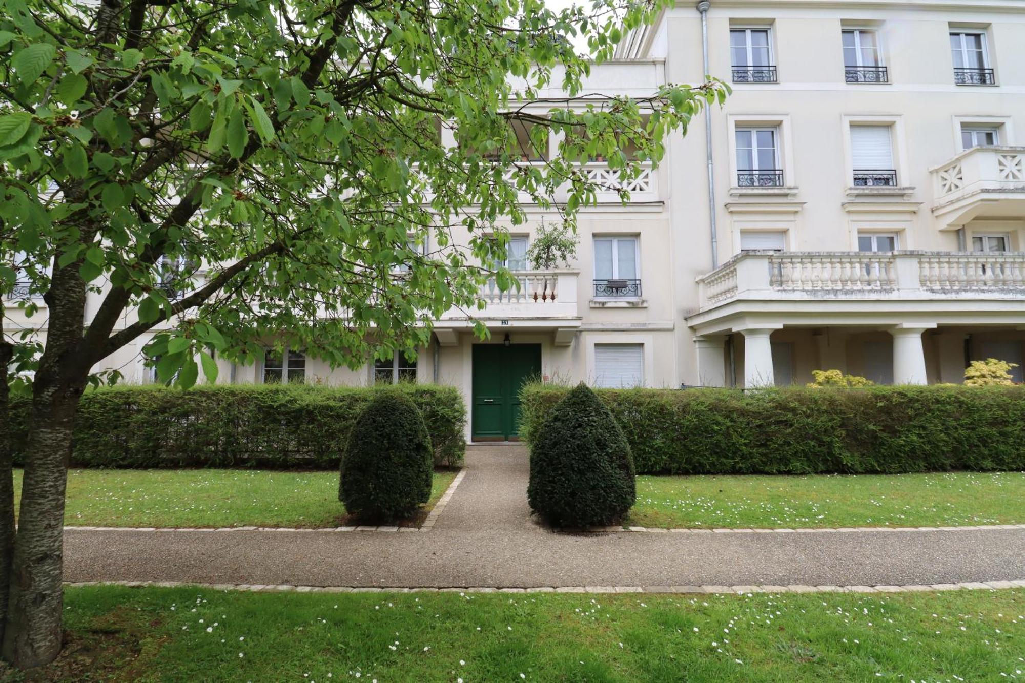 La Boheme By Plaza Apartment Serris Bagian luar foto