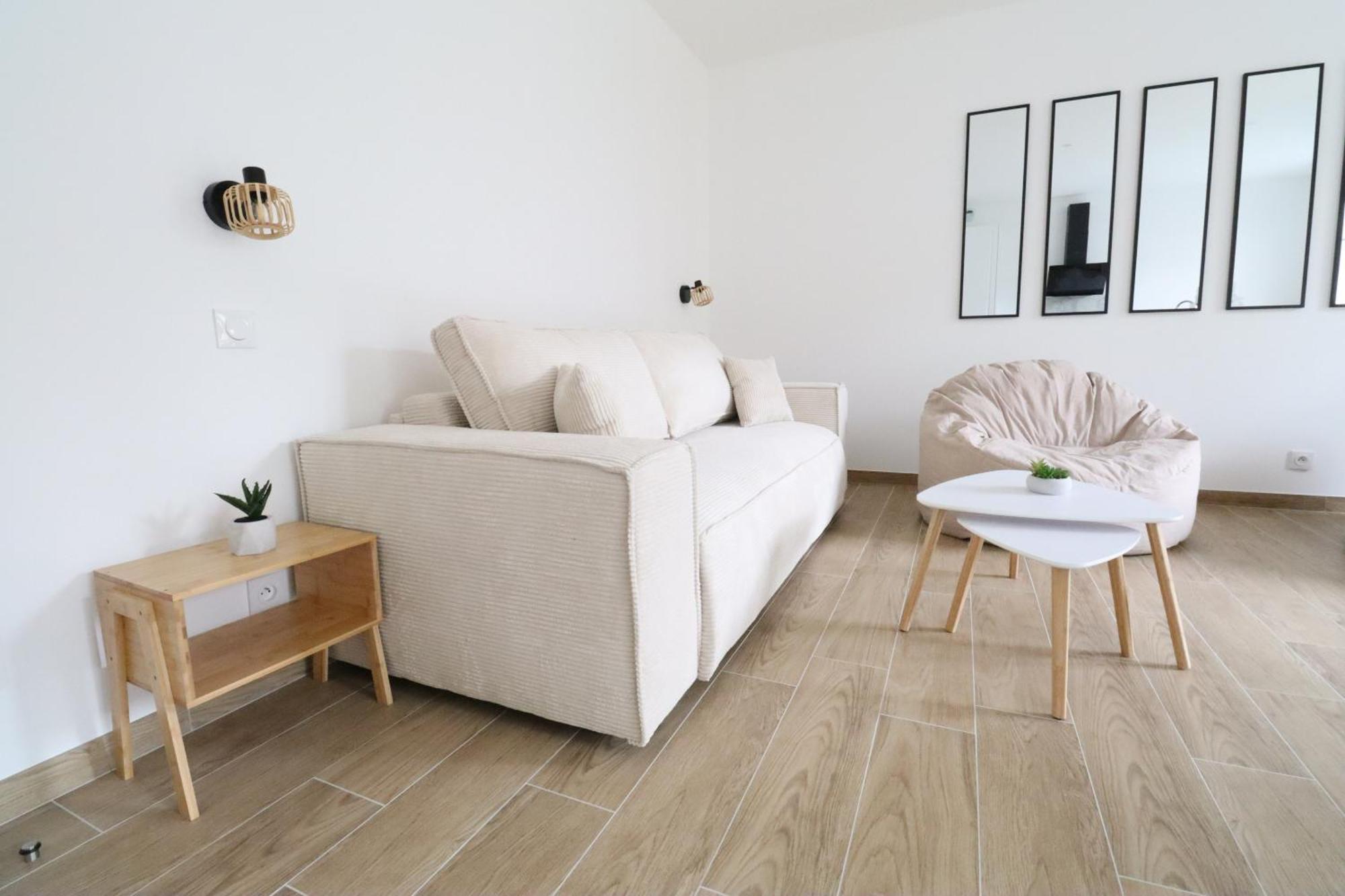 La Boheme By Plaza Apartment Serris Bagian luar foto